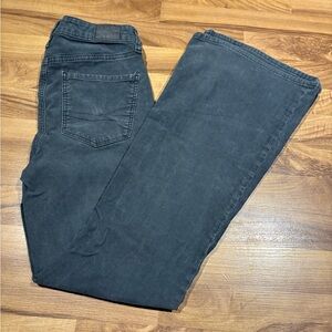 American Eagle Super Hi-Rise Flare Jean Size 2 Regular